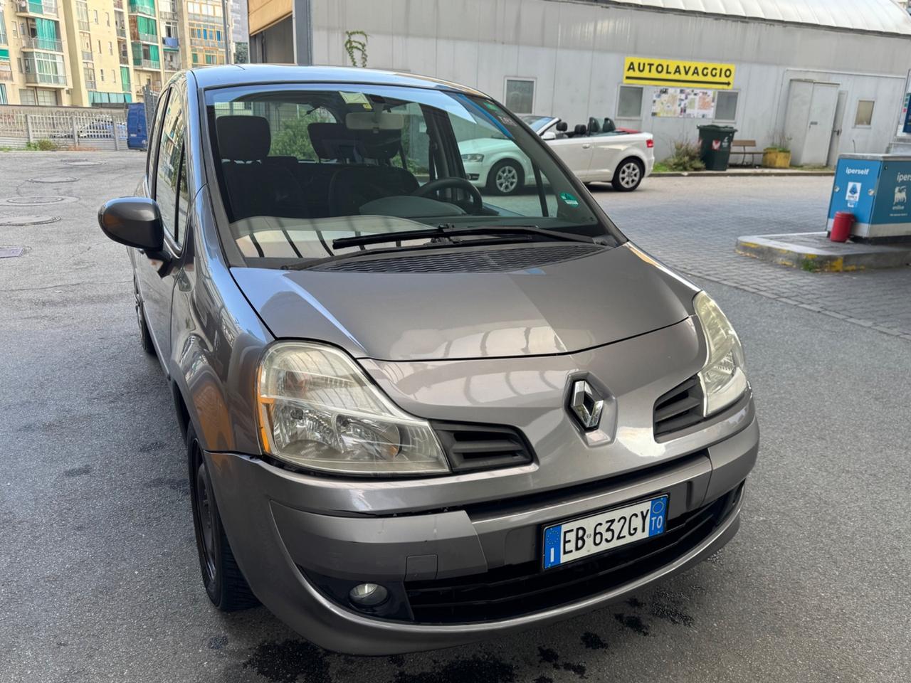 Renault Modus Grand 1.2 16V Dynamique