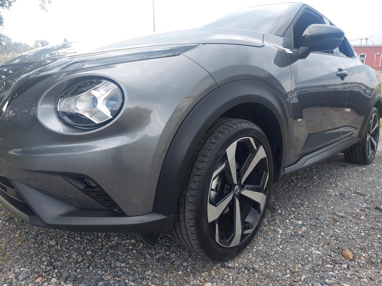 Nissan Juke 1.0 DIG-T 114 CV DCT Tekna Autocarro