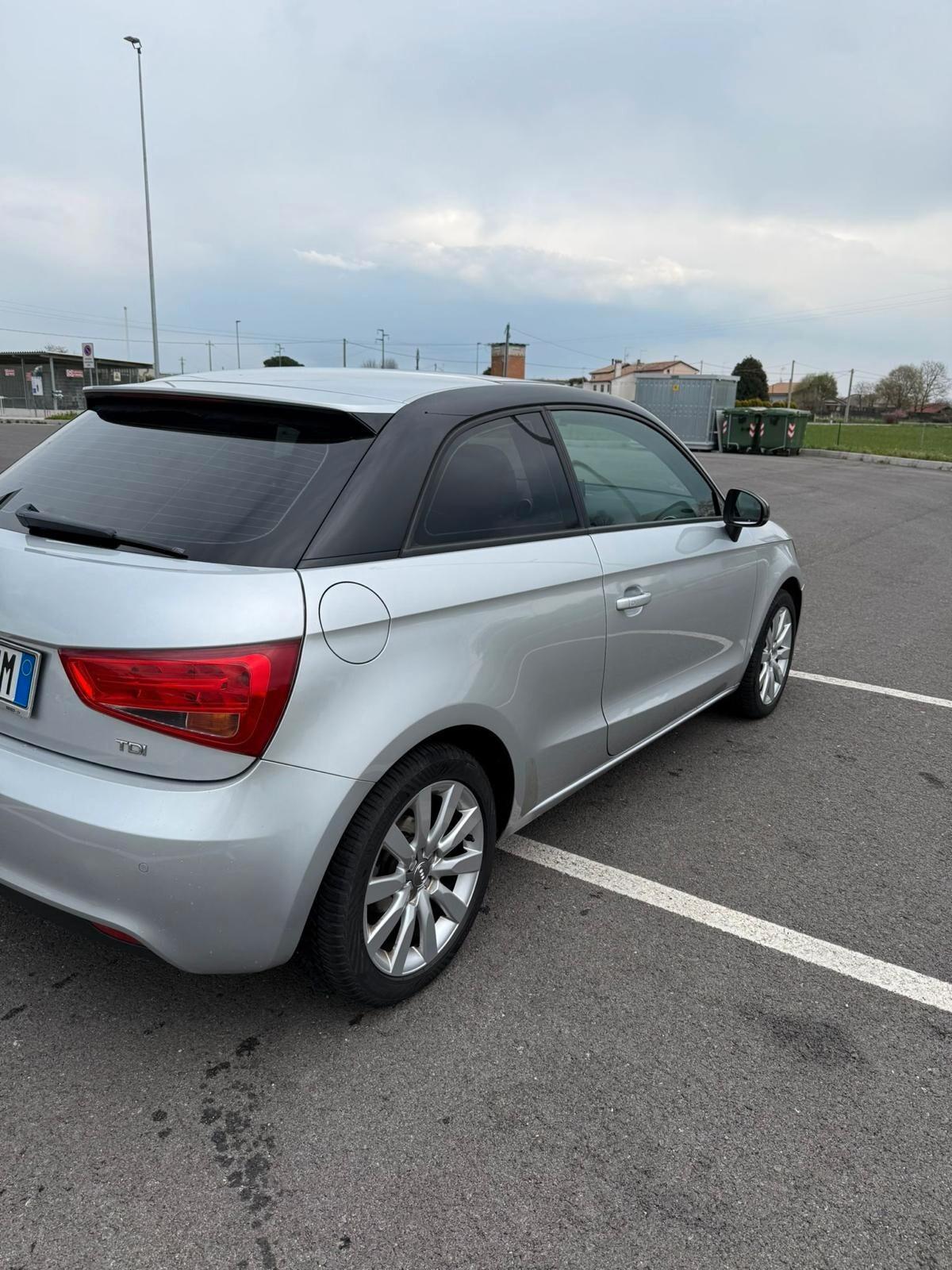 Audi A1 1.6 TDI FULL OPTIONAL