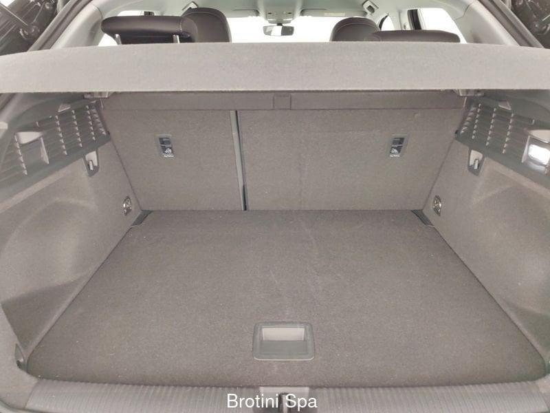 Audi Q2 2.0 30 TDI BUSINESS ADVANCED