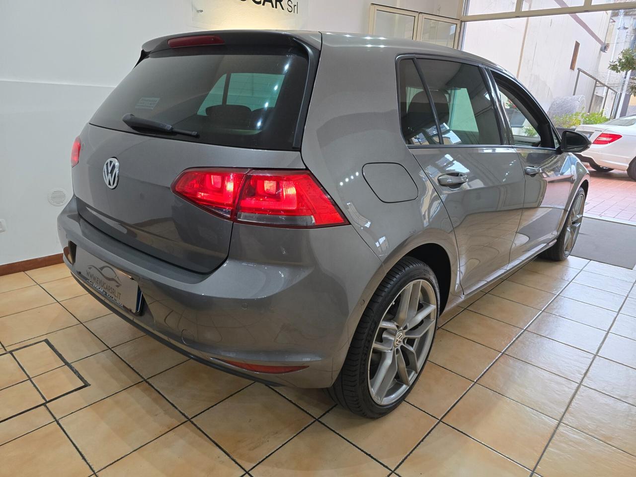 Volkswagen Golf 1.6 TDI 110 CV 5p. Business BlueMotion Technology 150€/mese