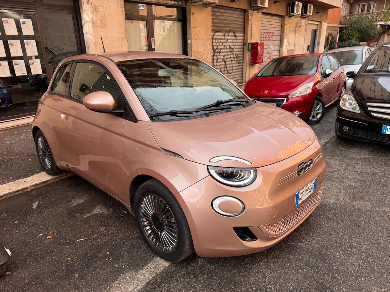 Fiat 500 500e Berlina 42 kWh Icon Led sensori parcheggio