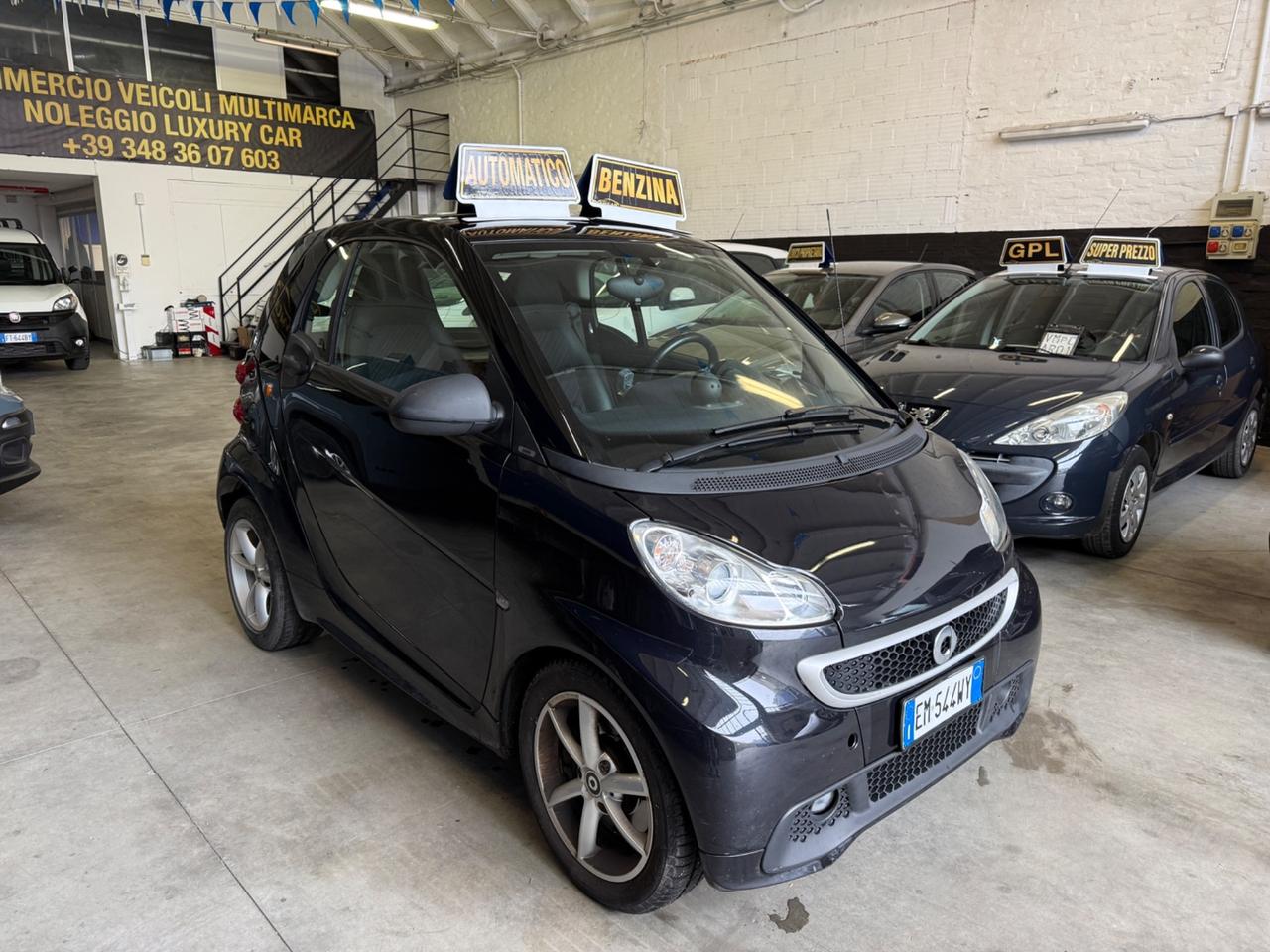 Smart ForTwo 1000 52 kW MHD coupé pure