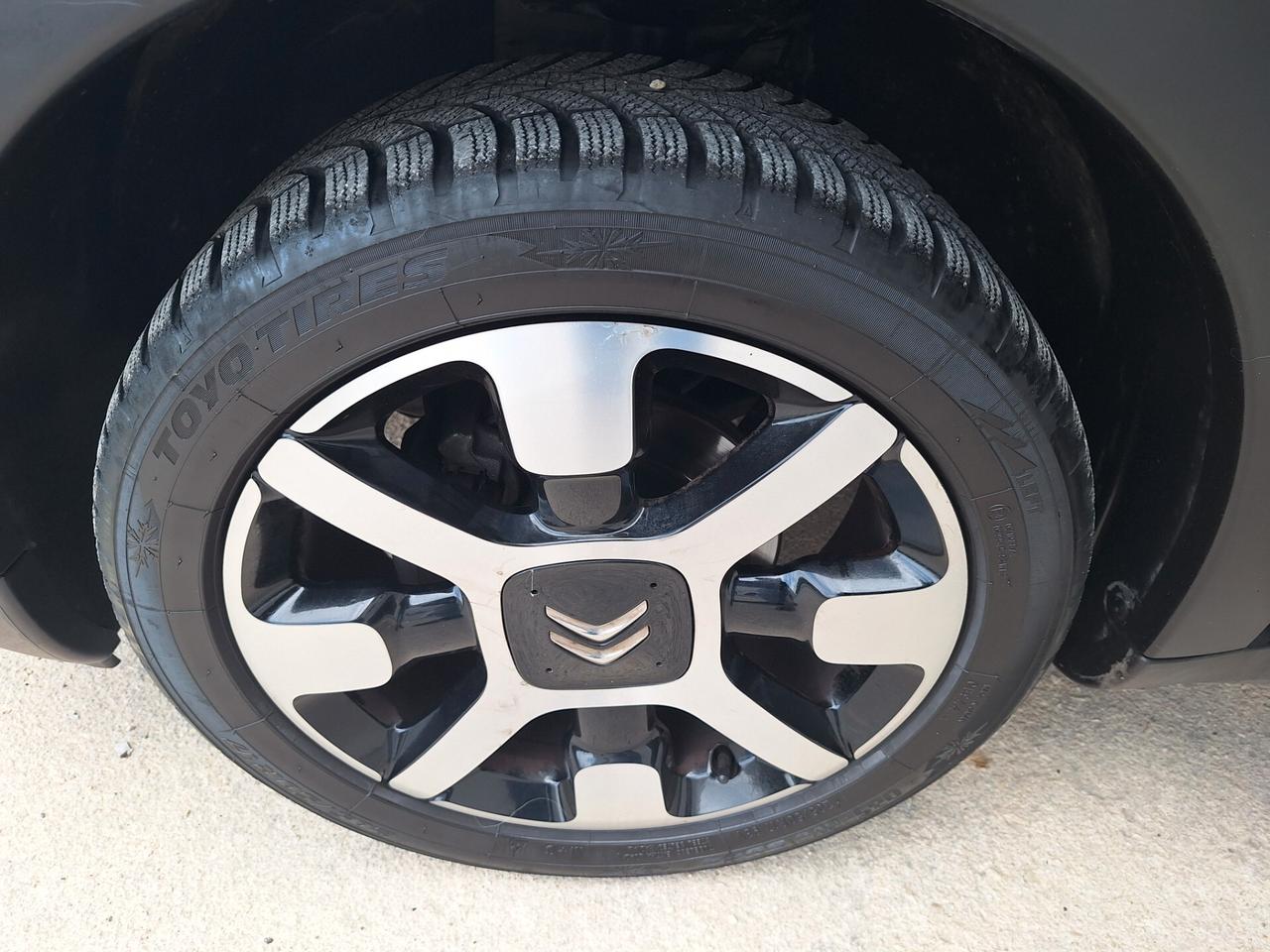 Citroen C4 Cactus 1.6 HDi 100 Shine NAVI 2017