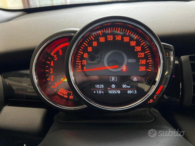 MINI Cooper SD 2.0 Cooper SD aut. Hype 5 porte