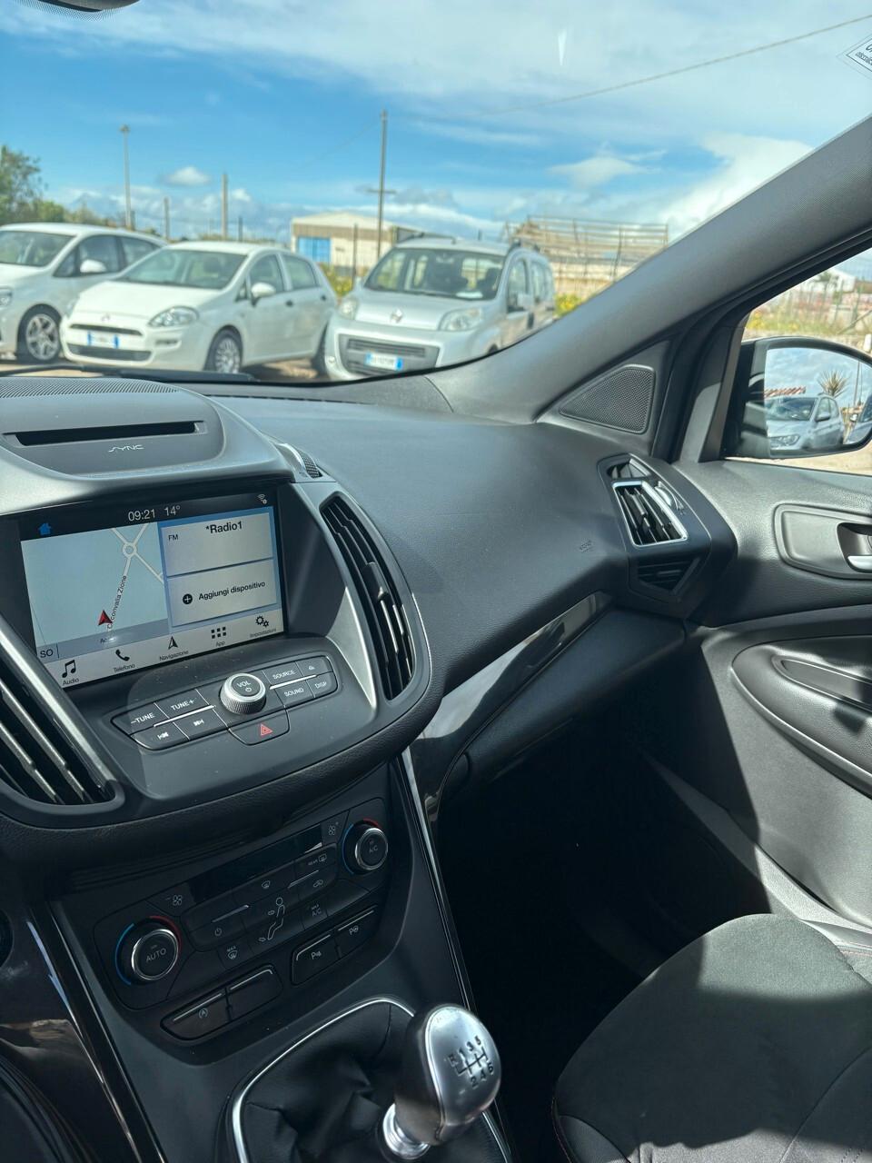 Ford Kuga 2.0 TDCI 120 CV S&S 2WD ST-Line