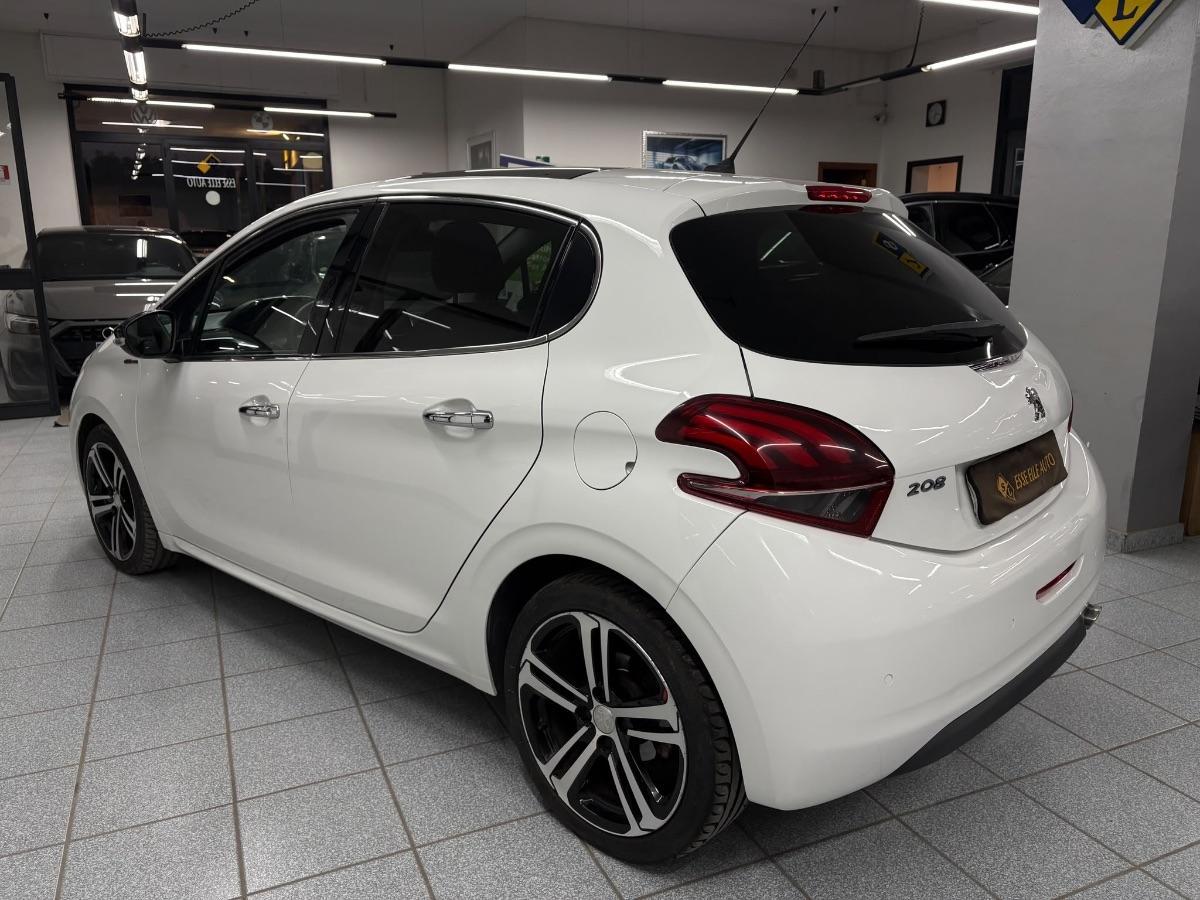 PEUGEOT 208 1.6 BlueHDi 100CV GT Line UNICO PROP/ TETTO/ NAVIGATORE/ RETROCAMERA