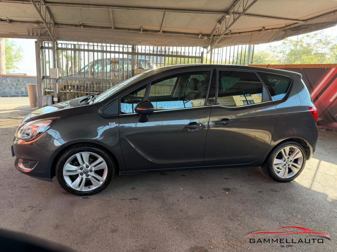 Opel Meriva 1.4T Cosmo 120cv