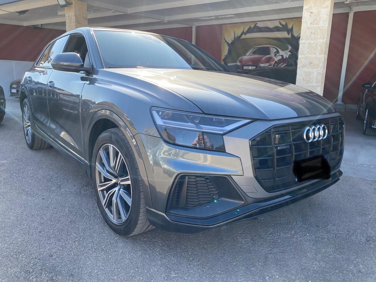 Audi Q8 50 TDI 286 CV quattro S-line