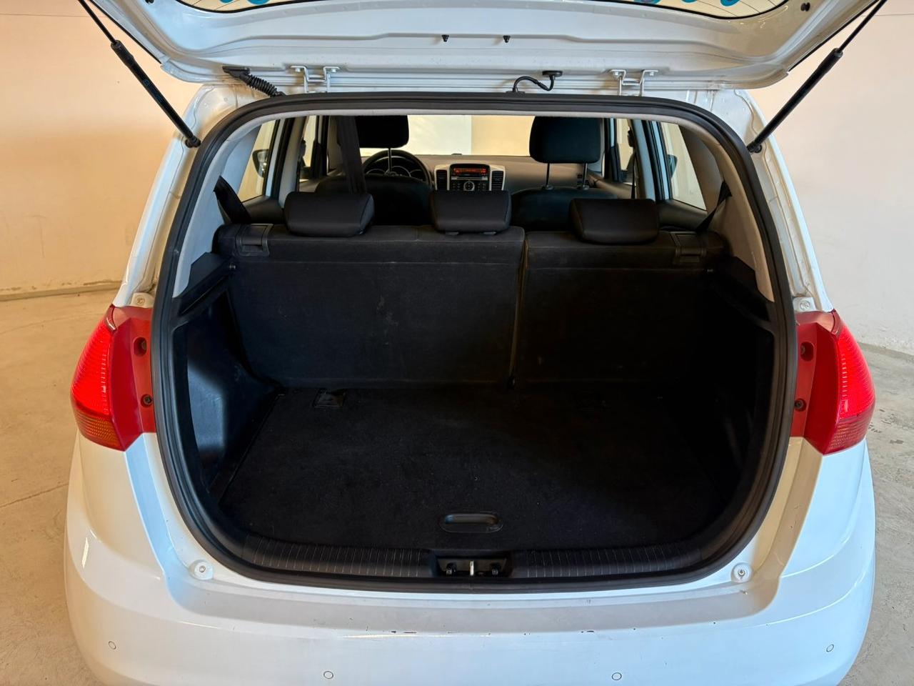 Kia Venga 1.4 cvvt Cool E6