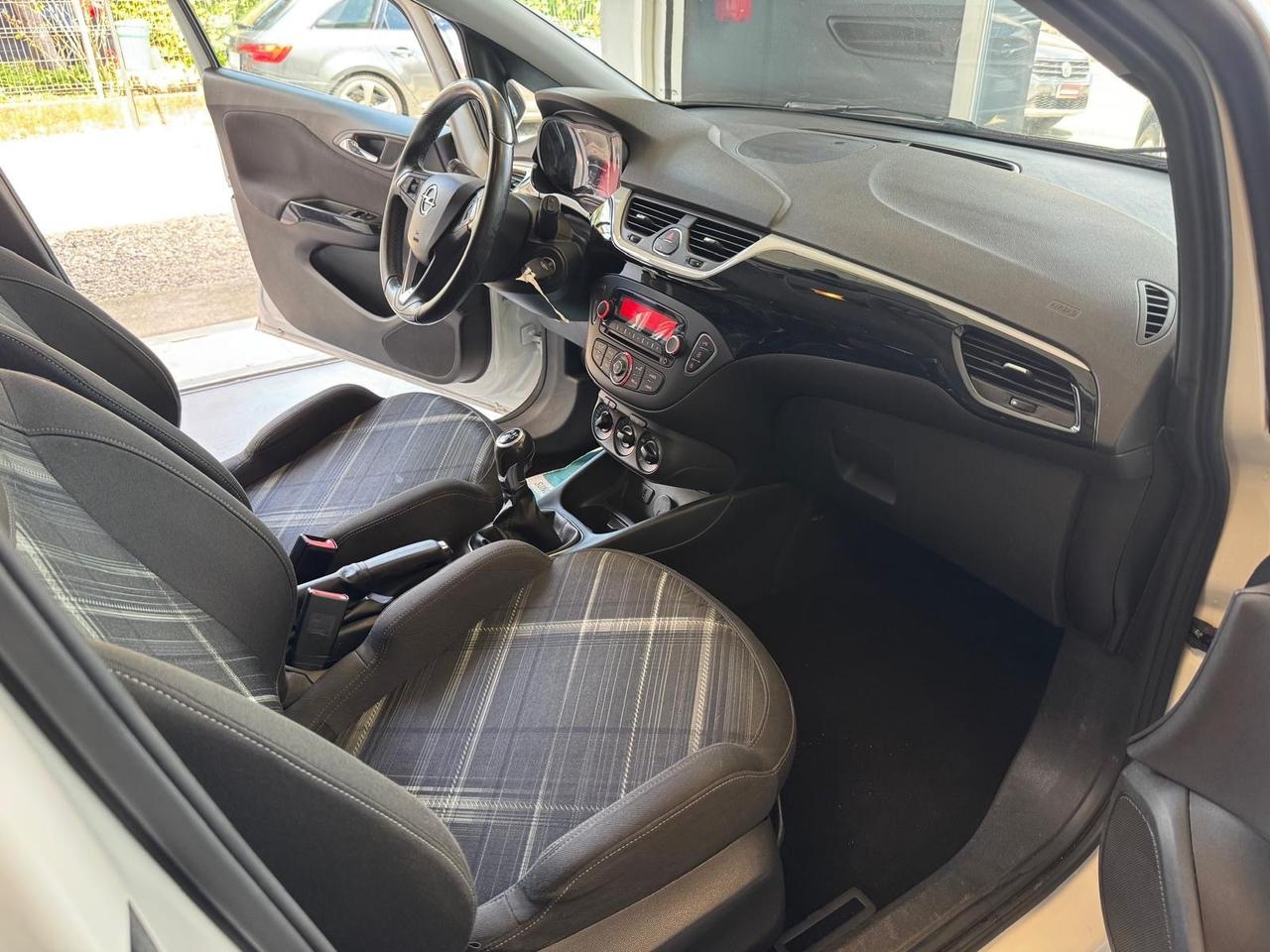 Opel Corsa 1.4 90CV Start&Stop aut. 5 porte n-Joy