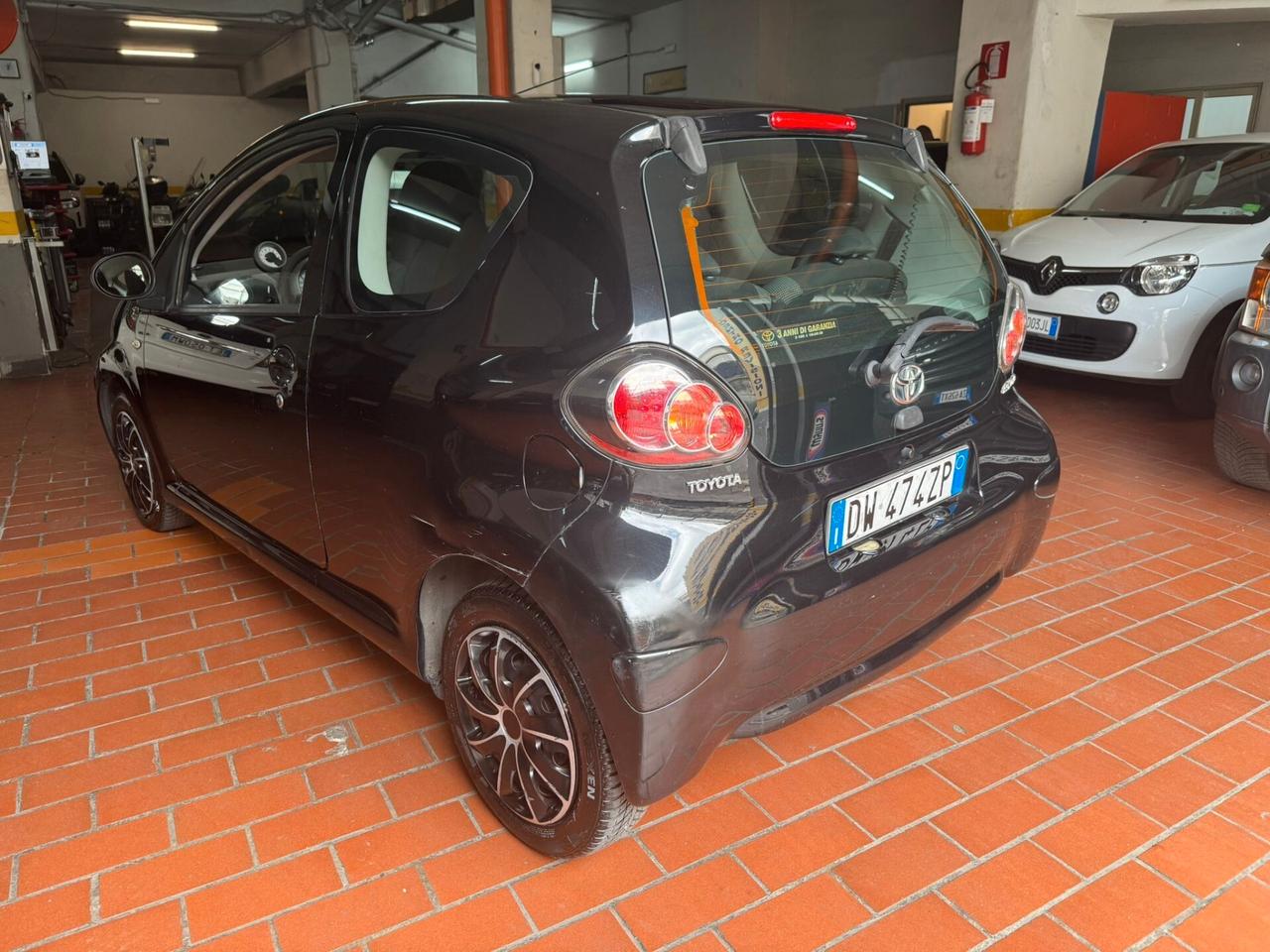 Toyota Aygo 1.0 12V VVT-i 3 porte Now