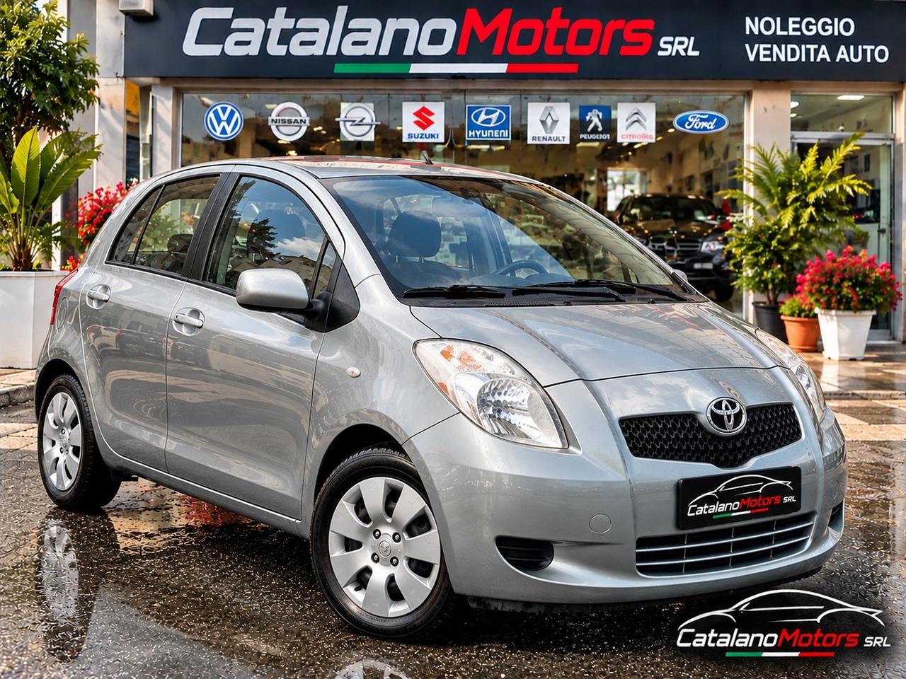 Toyota Yaris 1.3 5 porte