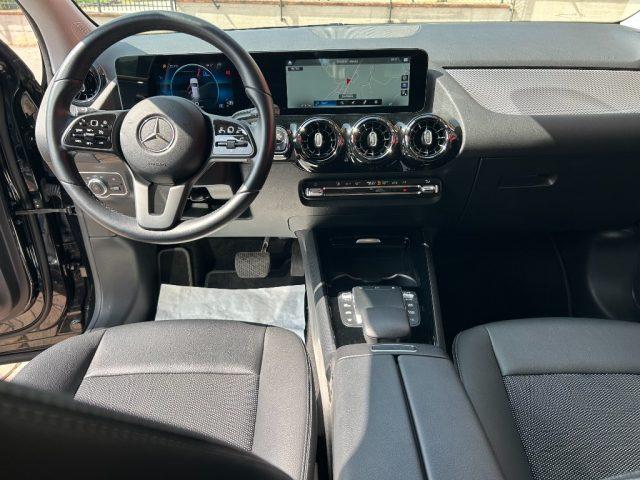 MERCEDES-BENZ GLA 200 d Automatic Business Extra