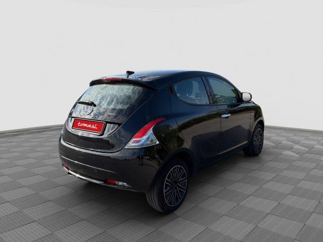 LANCIA Ypsilon Ypsilon 1.0 FireFly 5 porte S&S Hybrid Silver