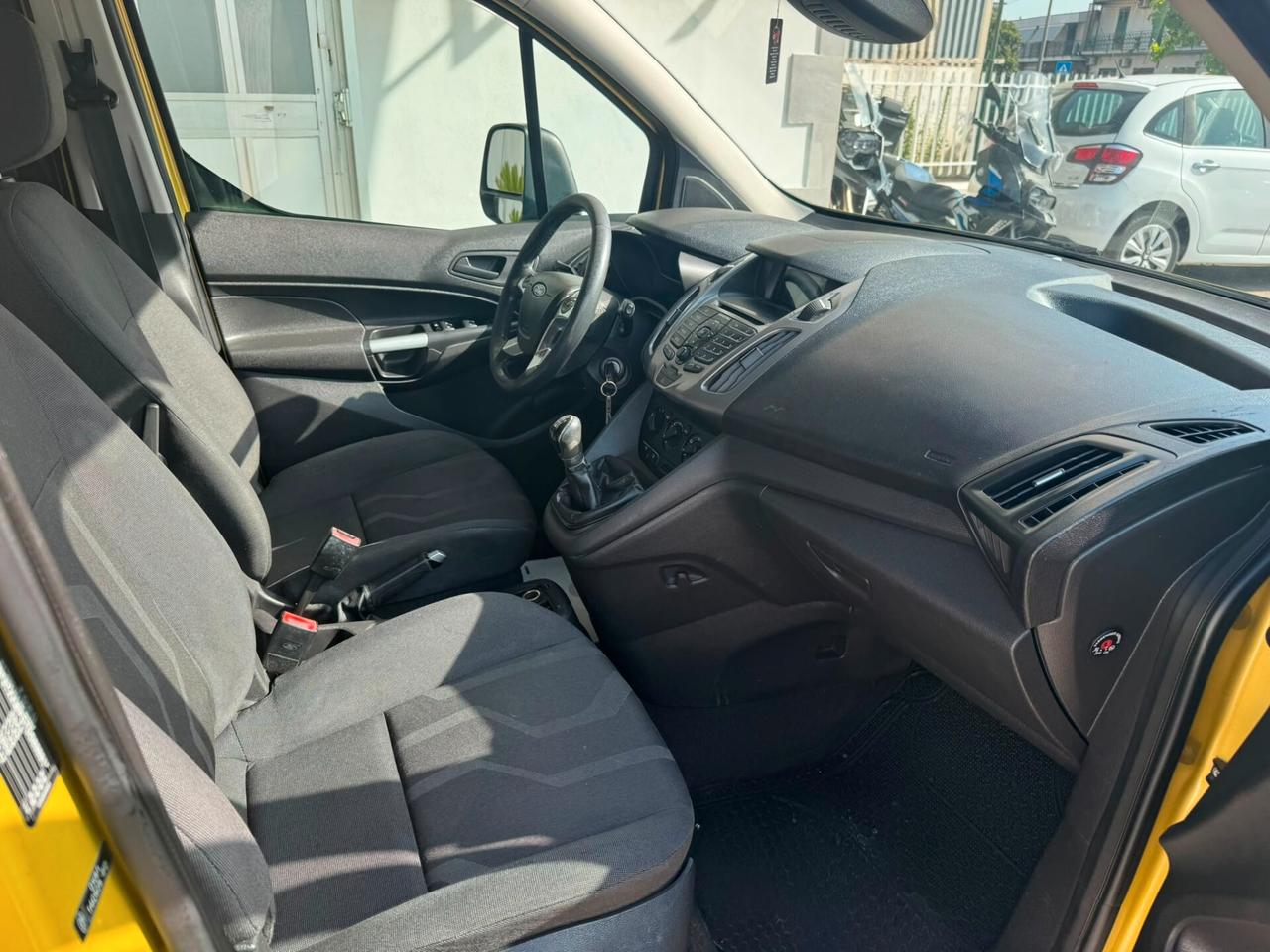 Ford Tourneo Connect 1.6 TDCi Plus