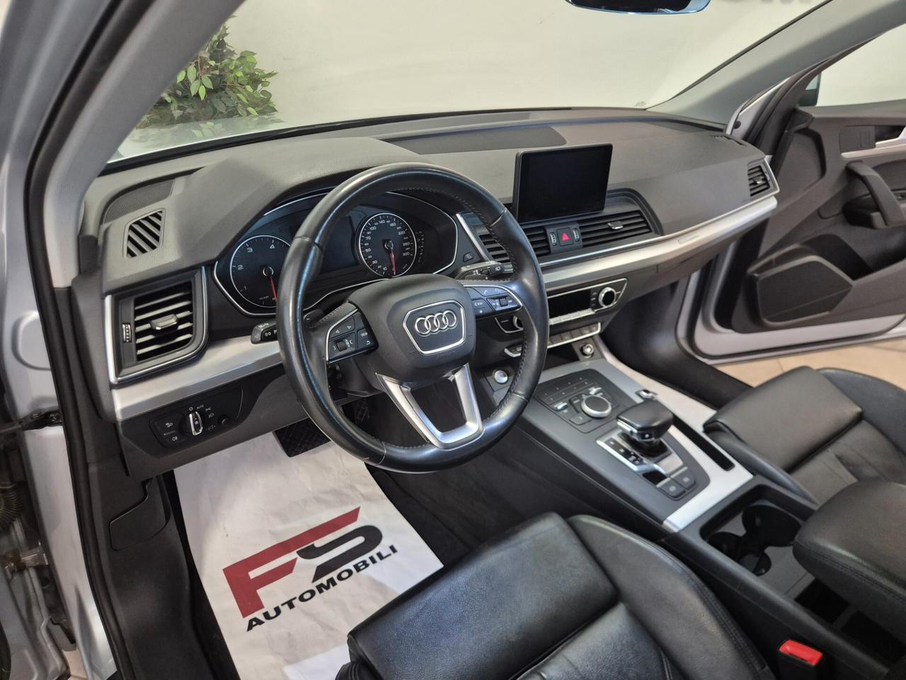 Audi Q5 2.0 TDI quattro S tronic Business Sport