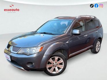 Mitsubishi Outlander 2.0 DI-D Instyle 7 p.ti DPF