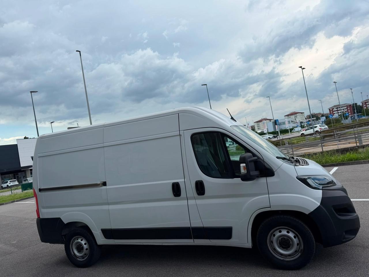 Fiat Ducato 35 2.2 Mjt 160CV AT9 PM-TM Furgone Vetrato