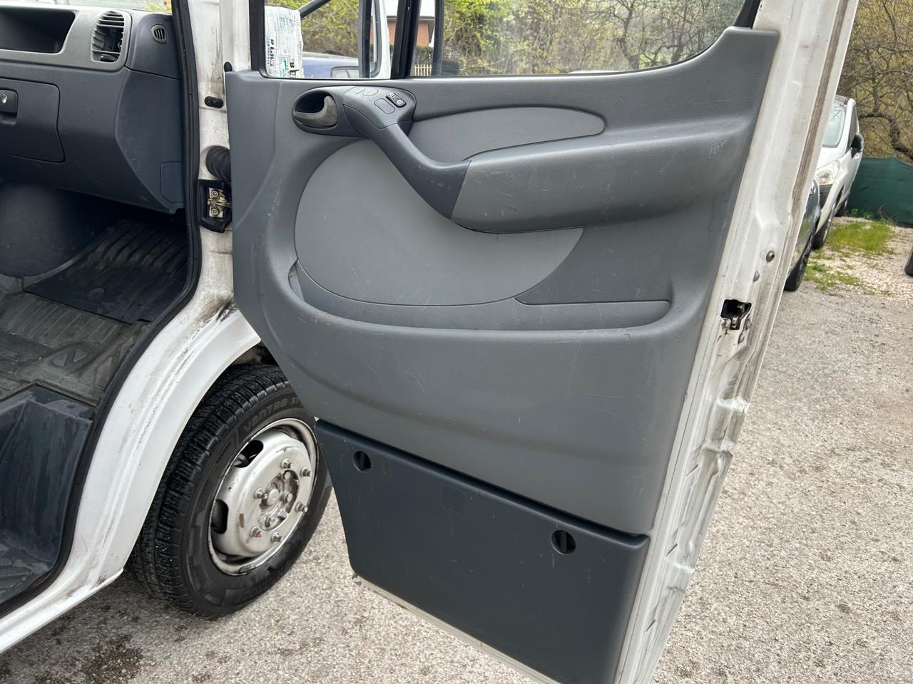 Mercedes-benz Sprinter T40/35 413 CDI cat Cassone Lungo