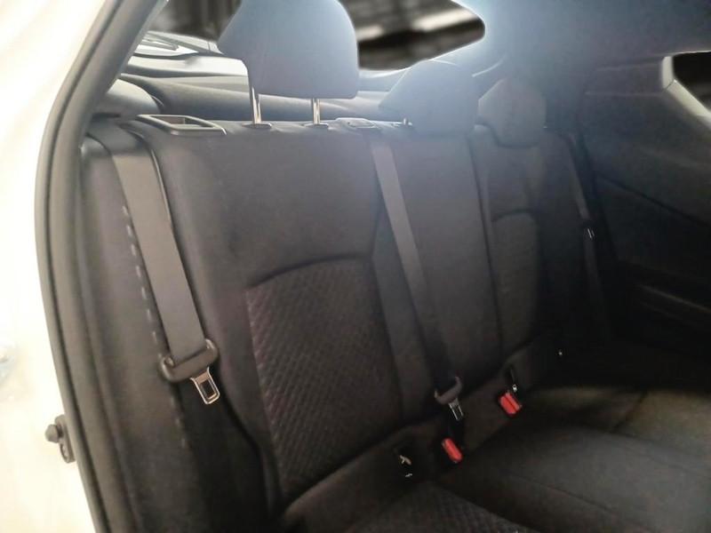 TOYOTA C-HR 1.8H 98CV E-CVT Business