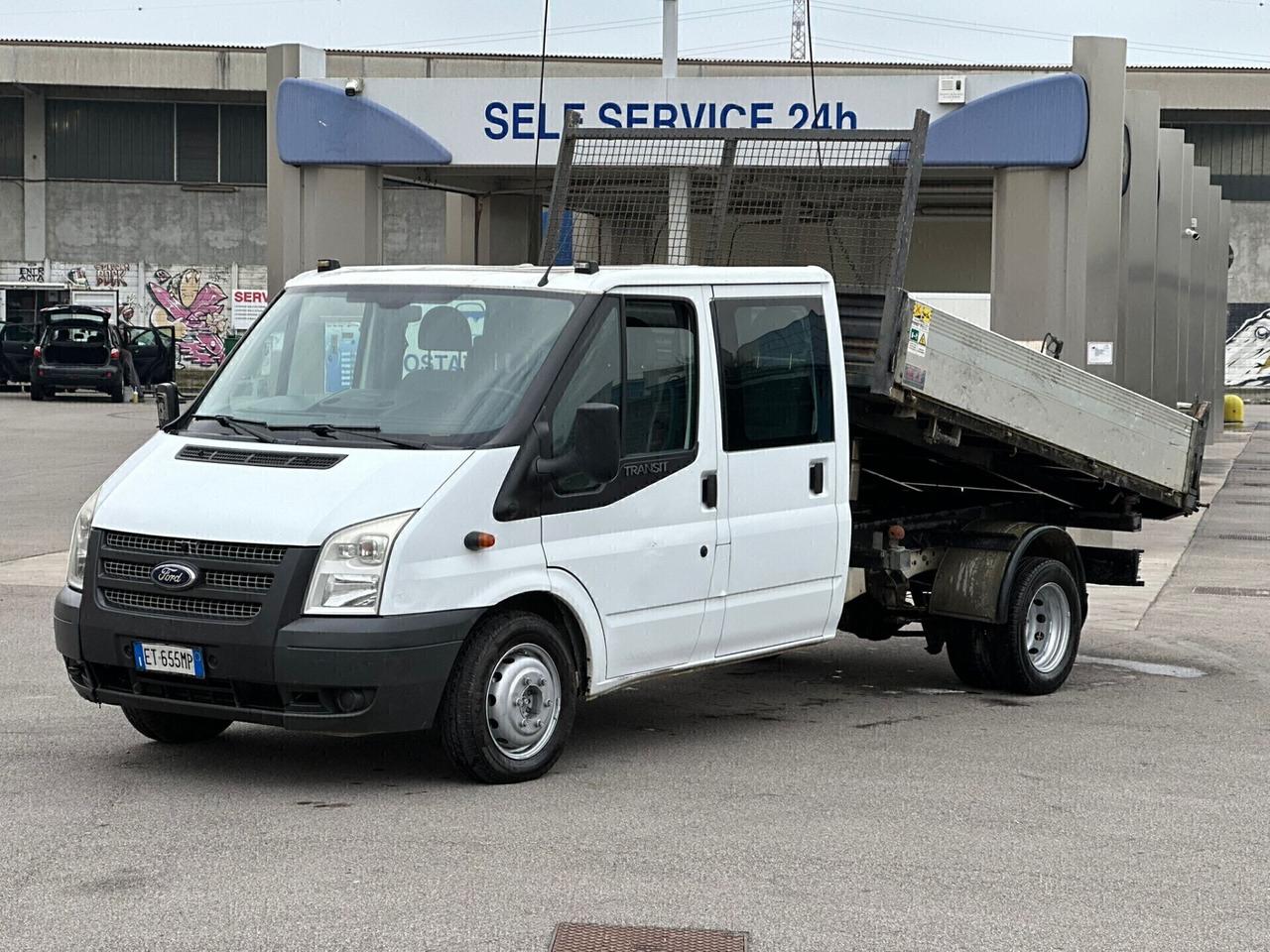 Ford Transit Ribltabile