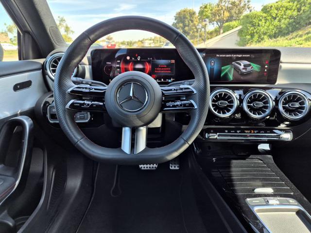 MERCEDES-BENZ A 200 Automatic AMG Line Advanced Plus