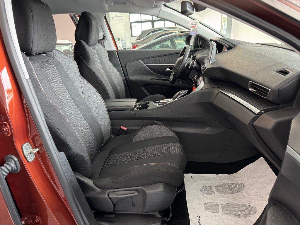 Peugeot 3008 BlueHDi 130cv Navi Cockpit Carplay Soli 90000 km