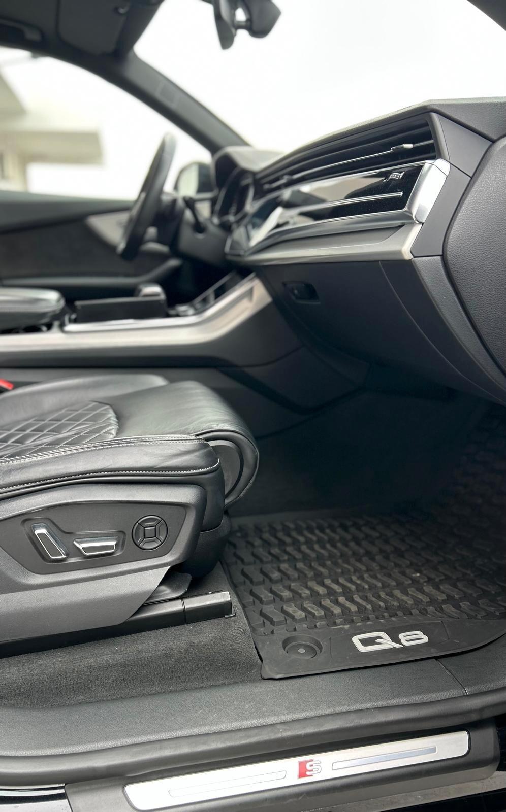 Audi Q8 50 TDI 286 CV quattro tiptronic Sport