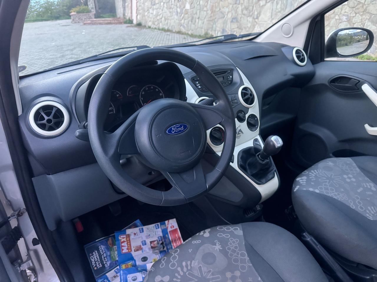 Ford Ka 1.3 Multijet 75CV *TITANIUM* 2010