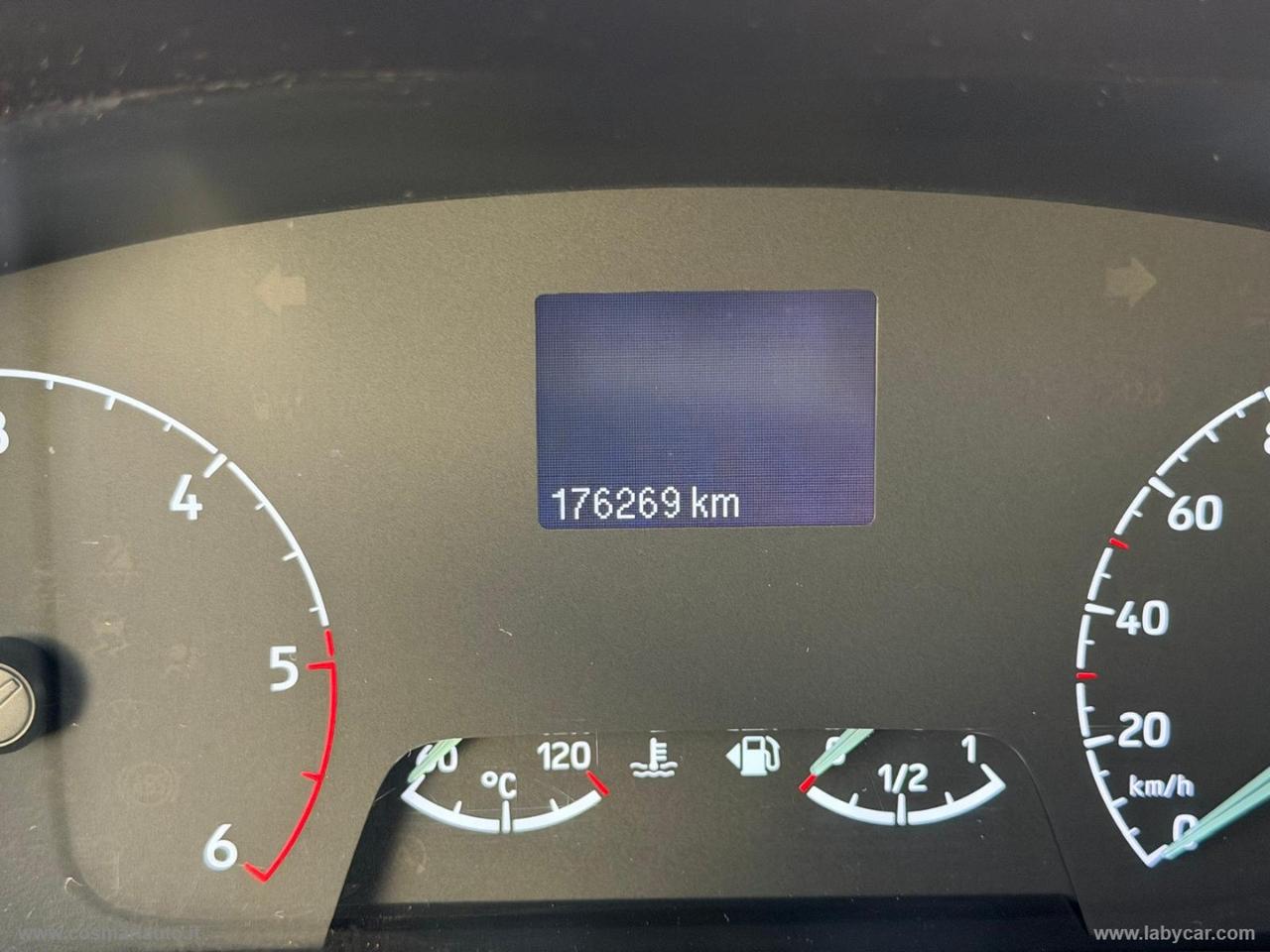 Tran.Cust.320 2.0 TDCi 130 PASSO LUNGO 6 POSTI AUTOCARRO