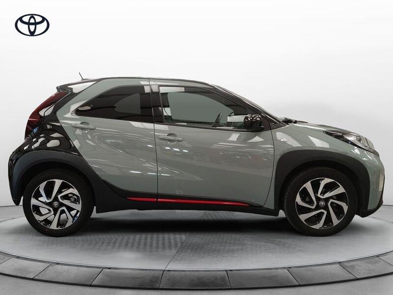 Toyota Aygo X Aygo X 1.0 VVT-i 72 CV 5 porte Trend