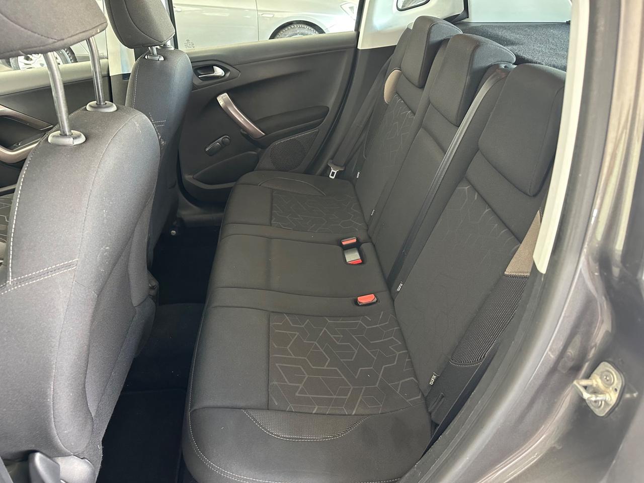 Peugeot 2008 1.5 HDi 2015