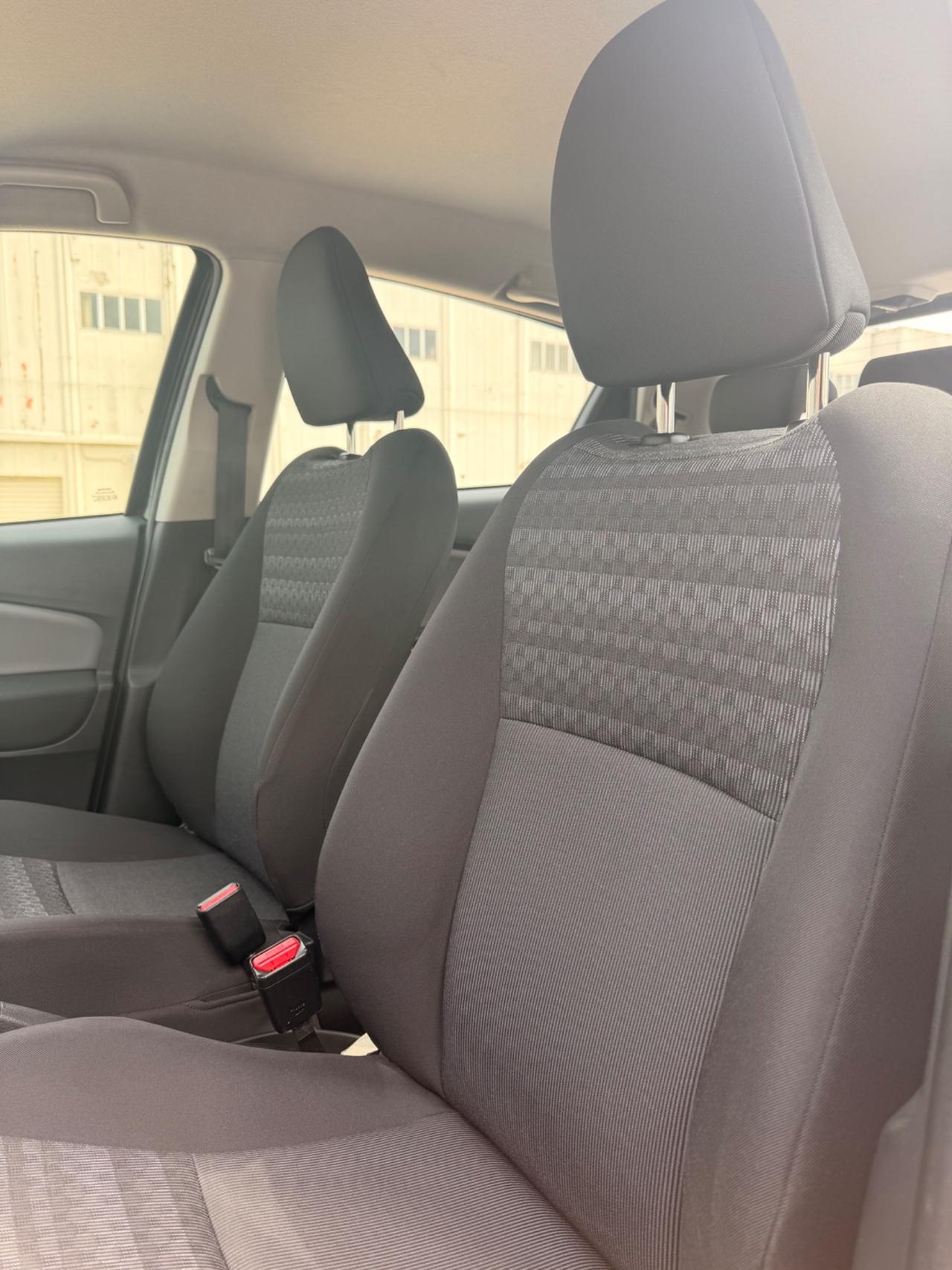 Toyota Yaris 1.0 5 porte Lounge