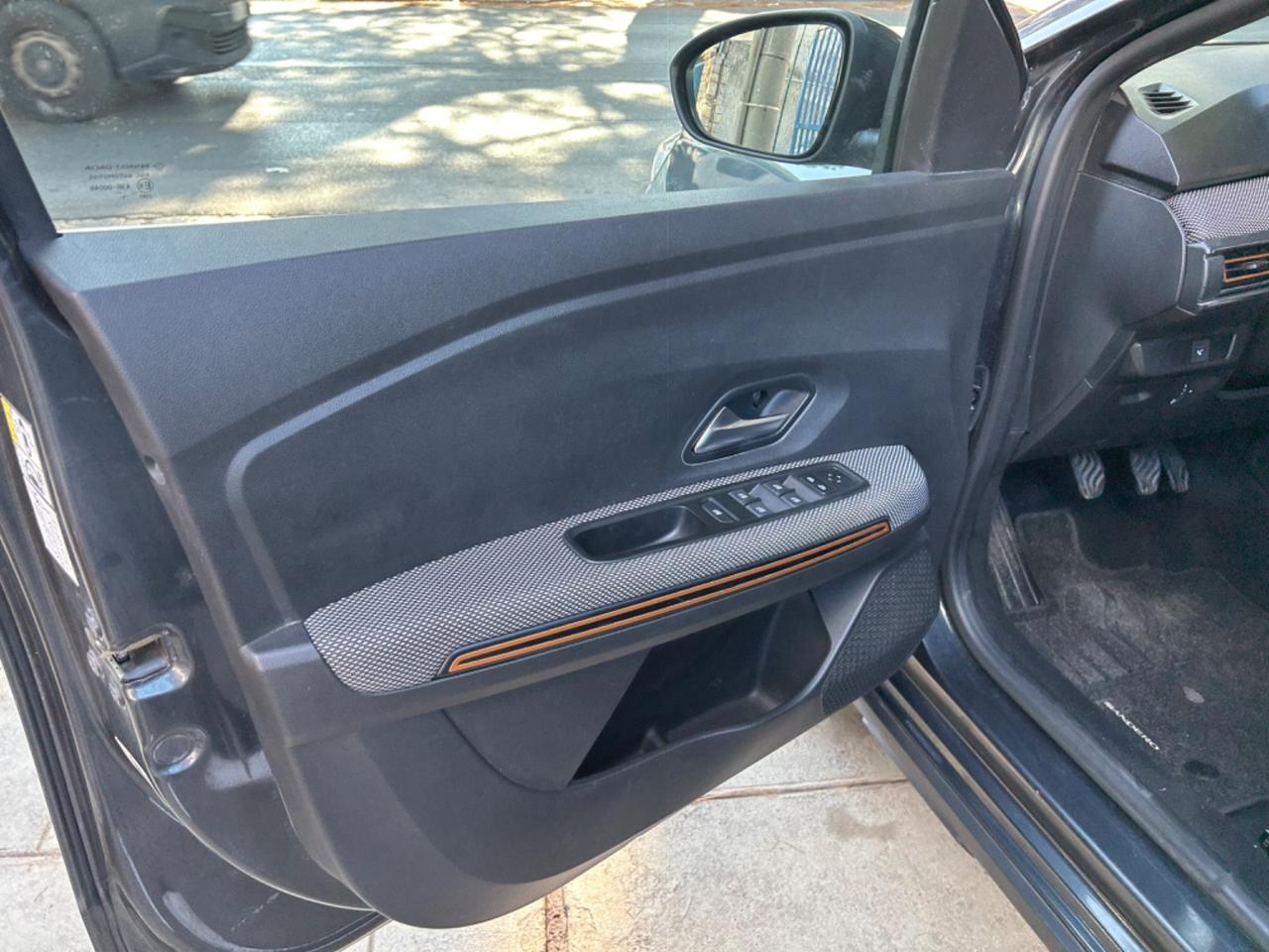 Dacia Sandero Stepway 1.0 TCe 90 CV CVT Comfort SL DaciaPlus