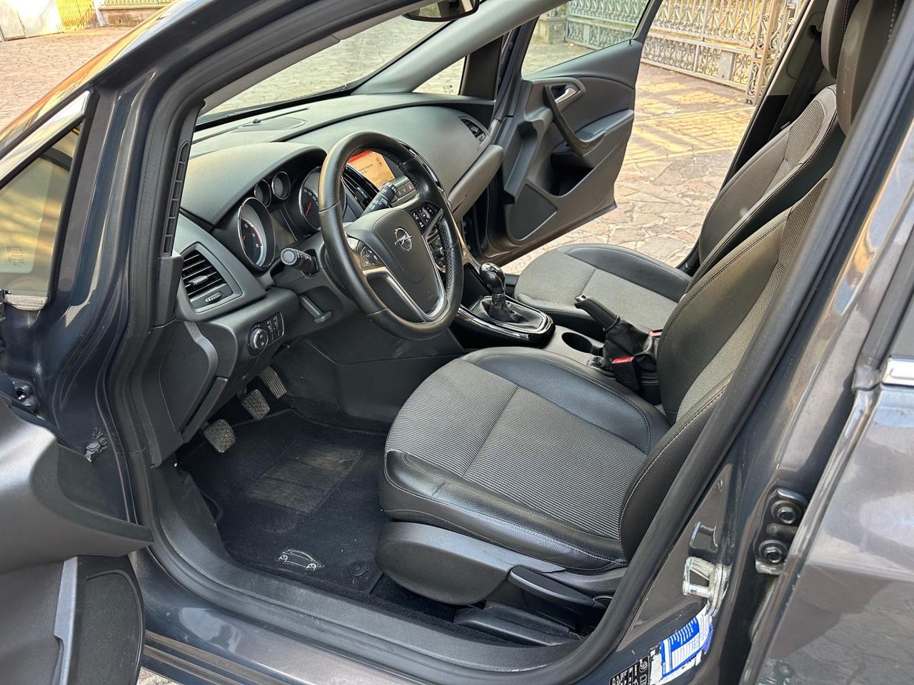 Opel Astra 1.4 Turbo 140CV 4 porte GPL Tech Advance