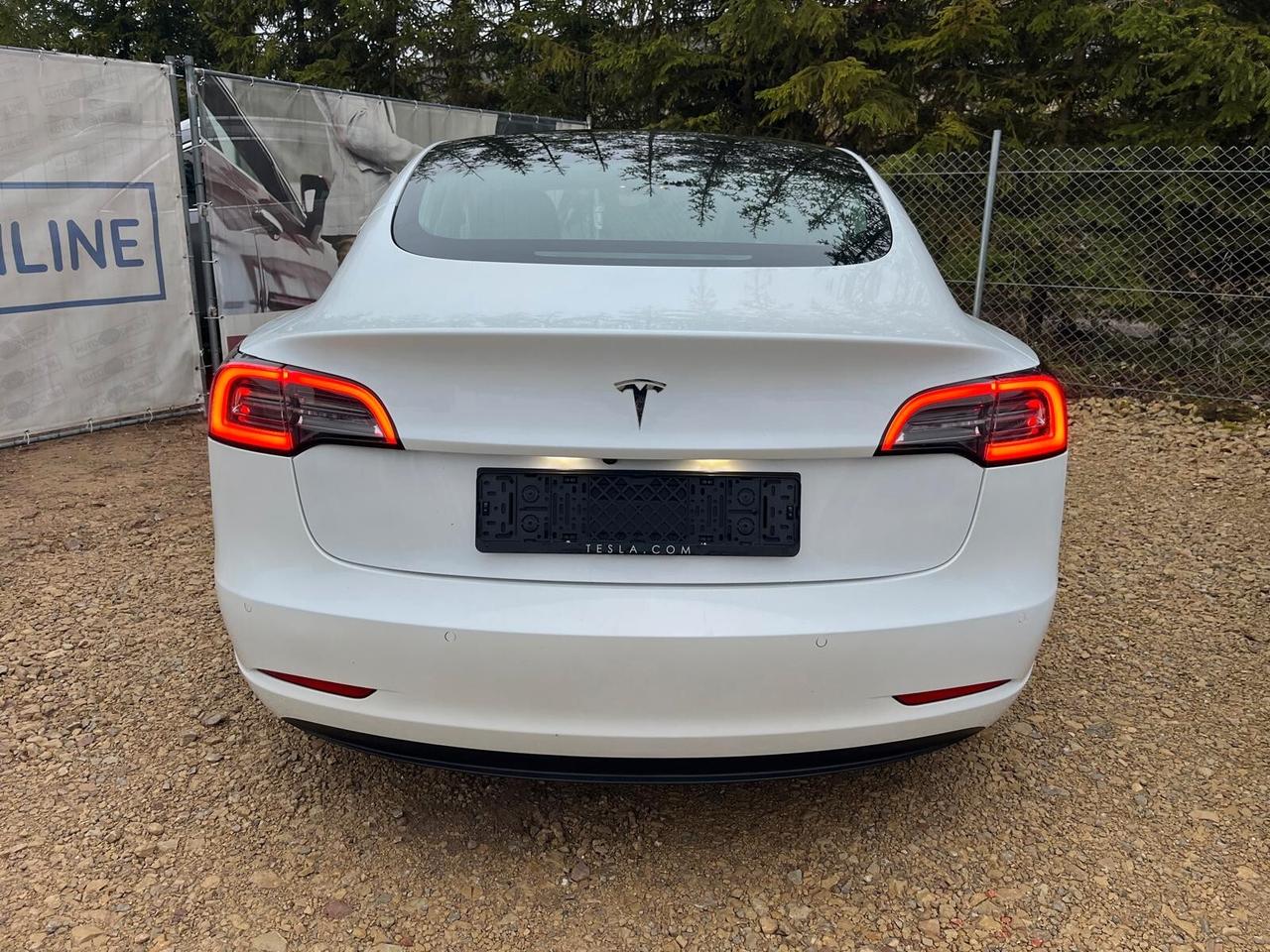 Tesla Model 3 Standard RWD Plus