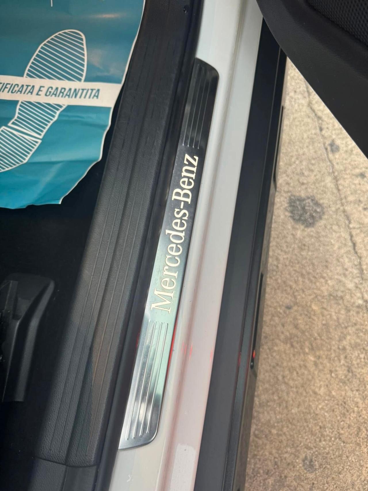 Mercedes-benz GLA 200 d Automatic Premium NIGHT EDITION