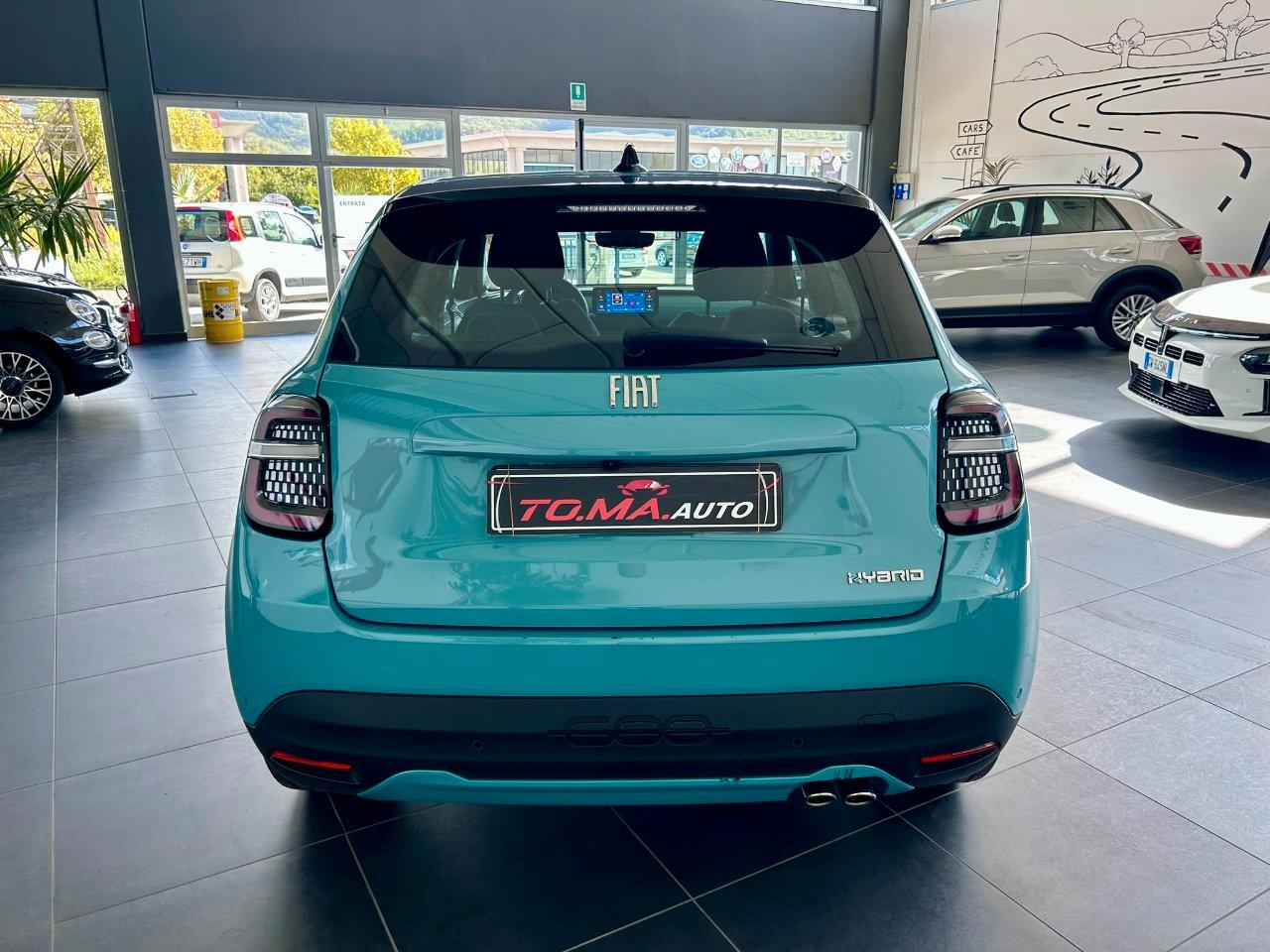 Fiat 600 1.2 hybrid La Prima 145cv auto