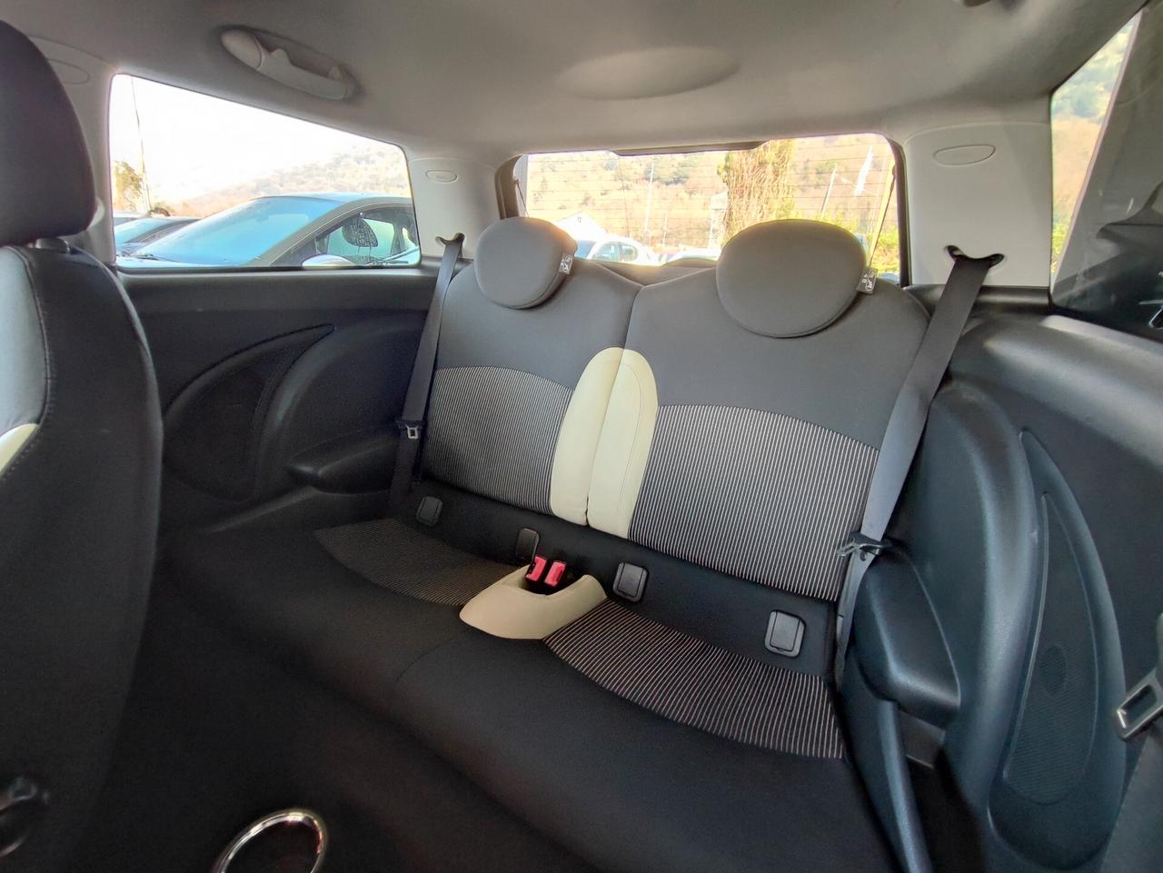 Mini 1.6 16V Cooper 50 Mayfair