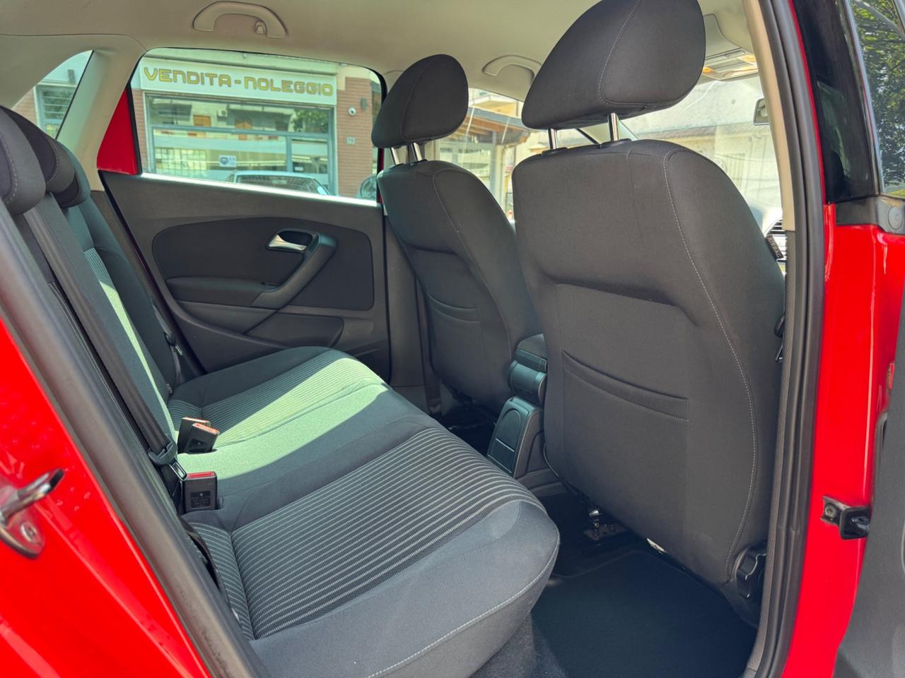 Volkswagen Polo 1.4 5 porte TAGLIANDATA - OK NEOPATENTATI