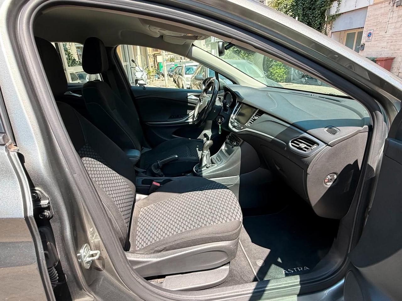 Opel Astra 1.6 CDTi 110CV Start&Stop 5 porte Innovation
