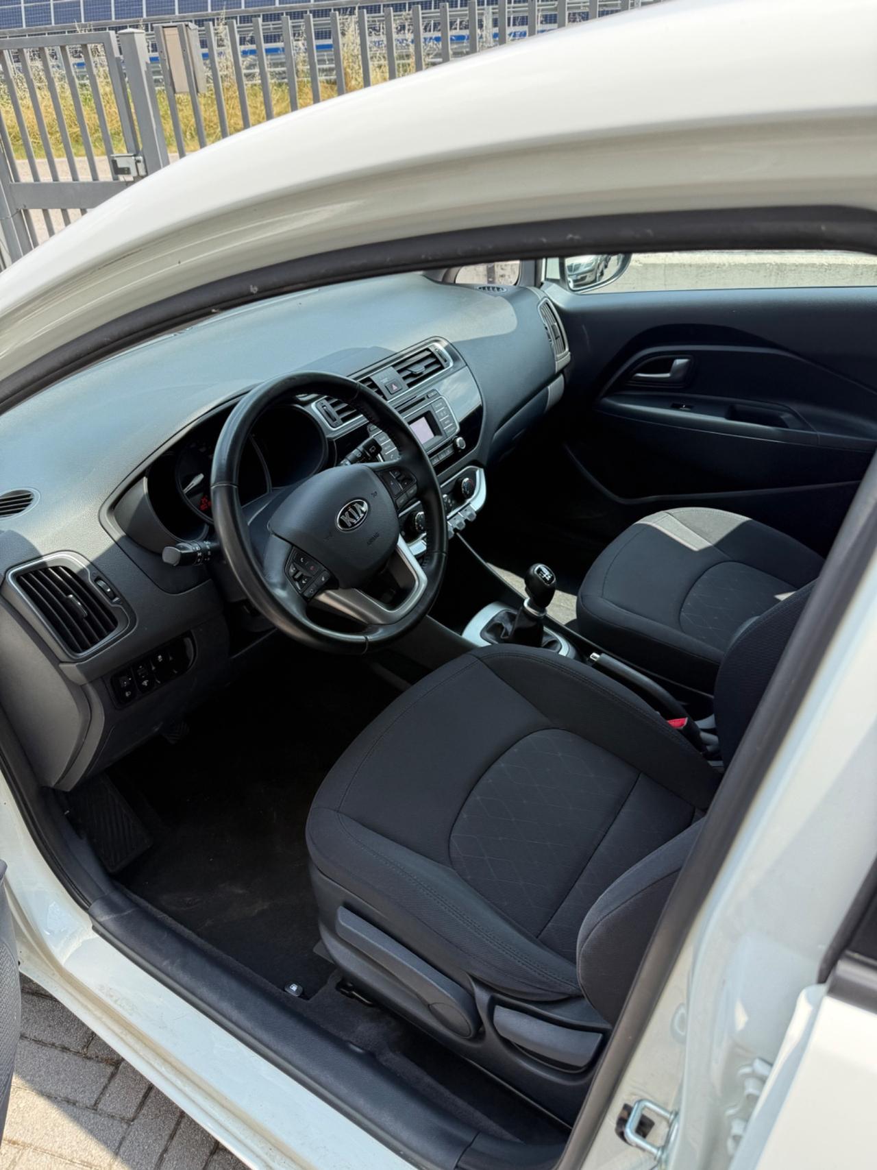 Kia Rio 1.1 CRDi 5p.S&S High Tech