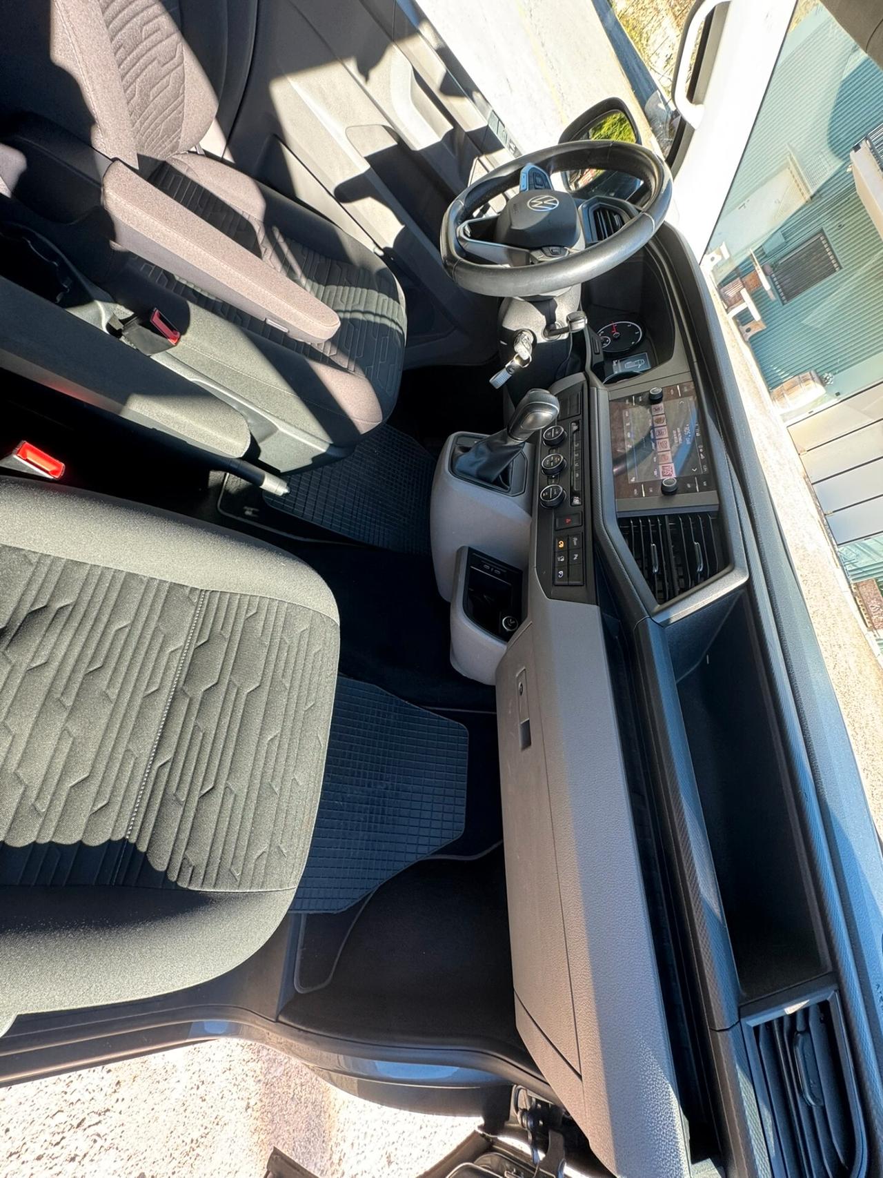 Volkswagen T6.1 Caravelle 2.0 TDI 150CV DSG Cruise STRAFULL 8 Posti