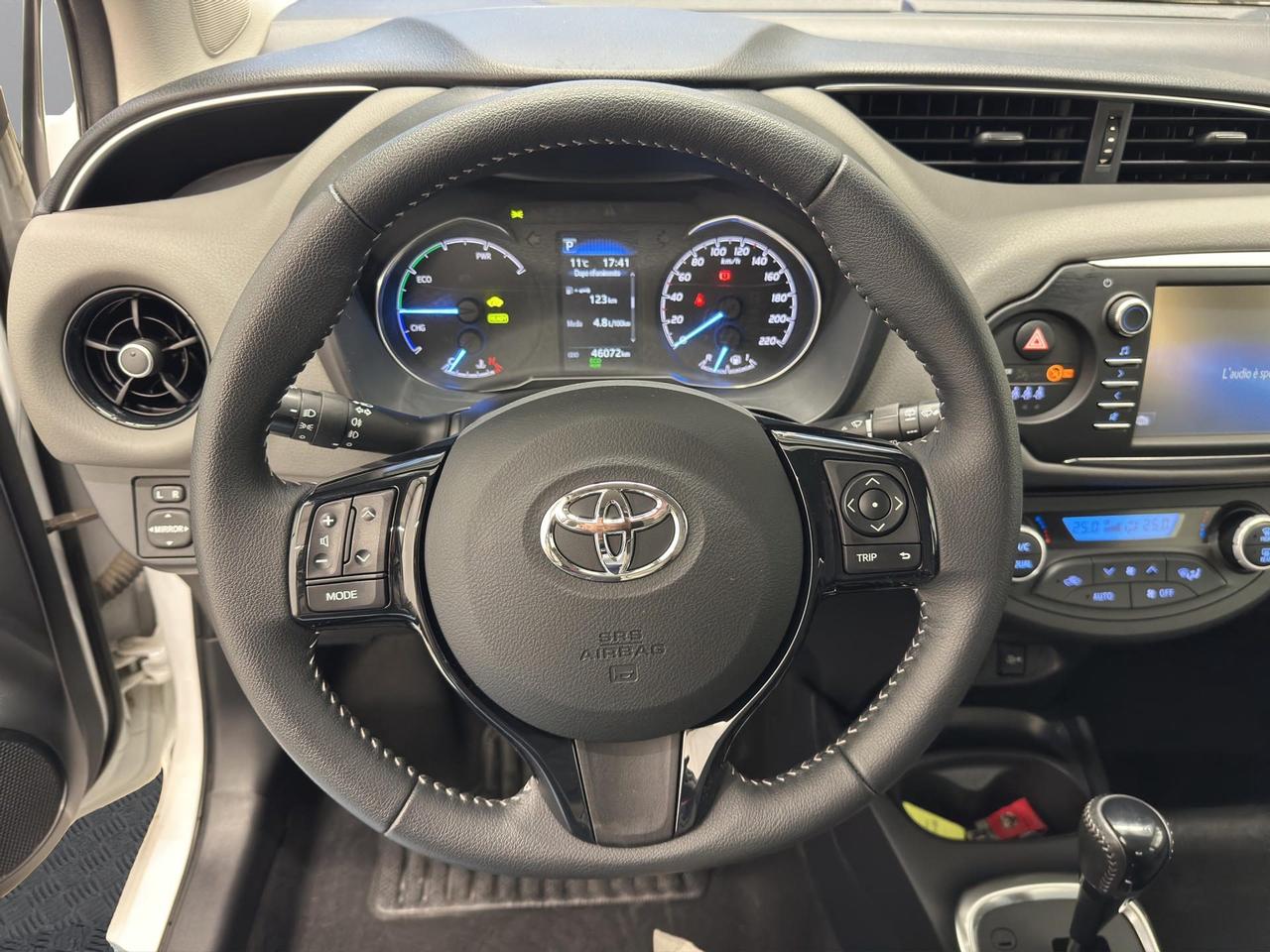 Toyota Yaris 5p 1.5h Business