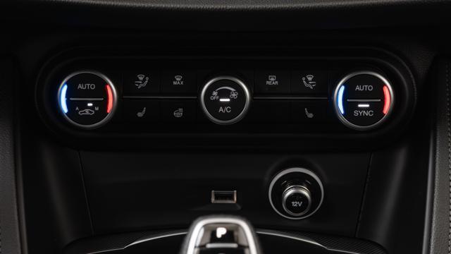 ALFA ROMEO Stelvio 2.2 Turbodiesel 210 CV AT8 Q4 Veloce