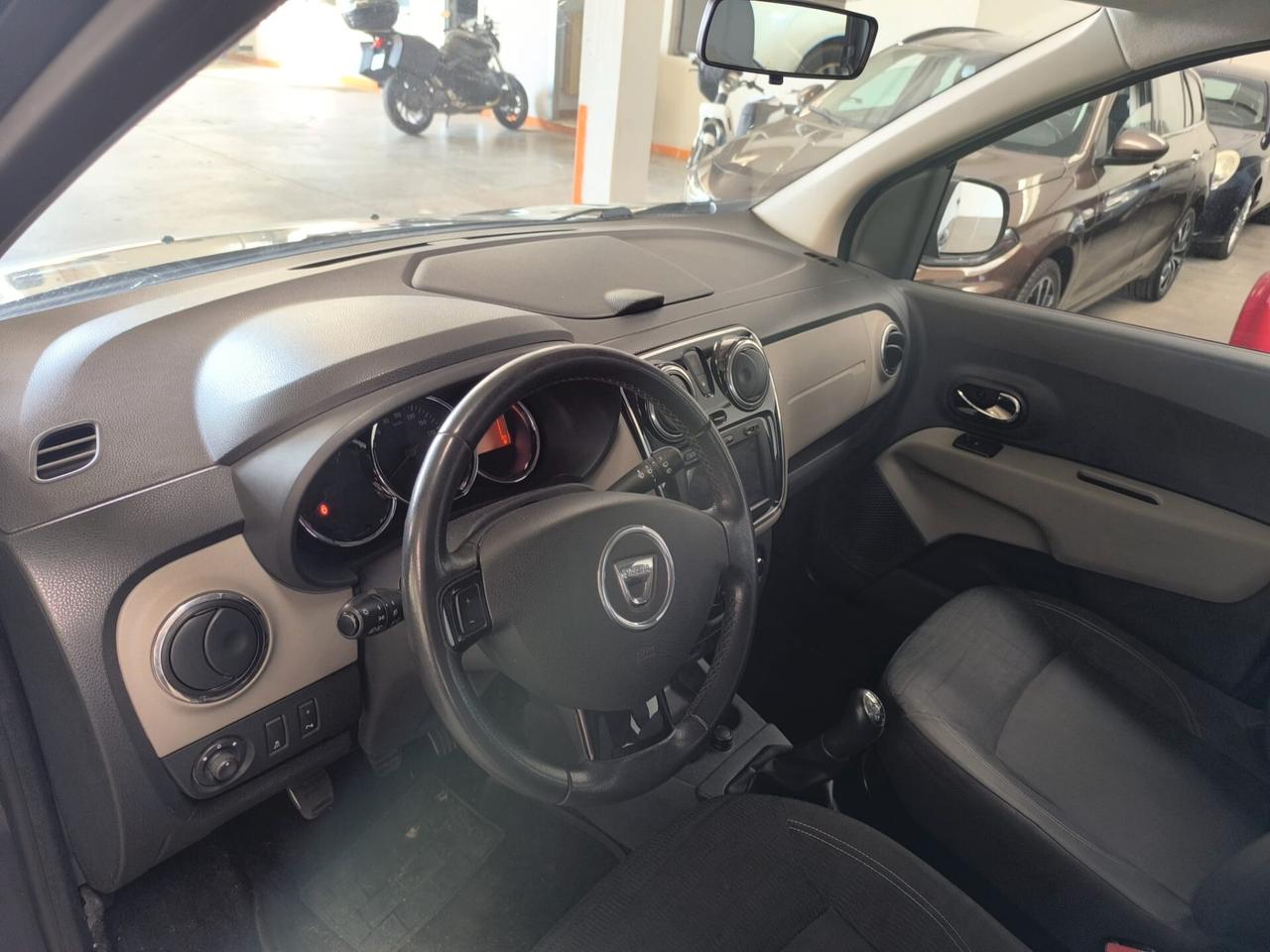 Dacia Lodgy 1.5 dCi 8V 110CV 5 posti Lauréate