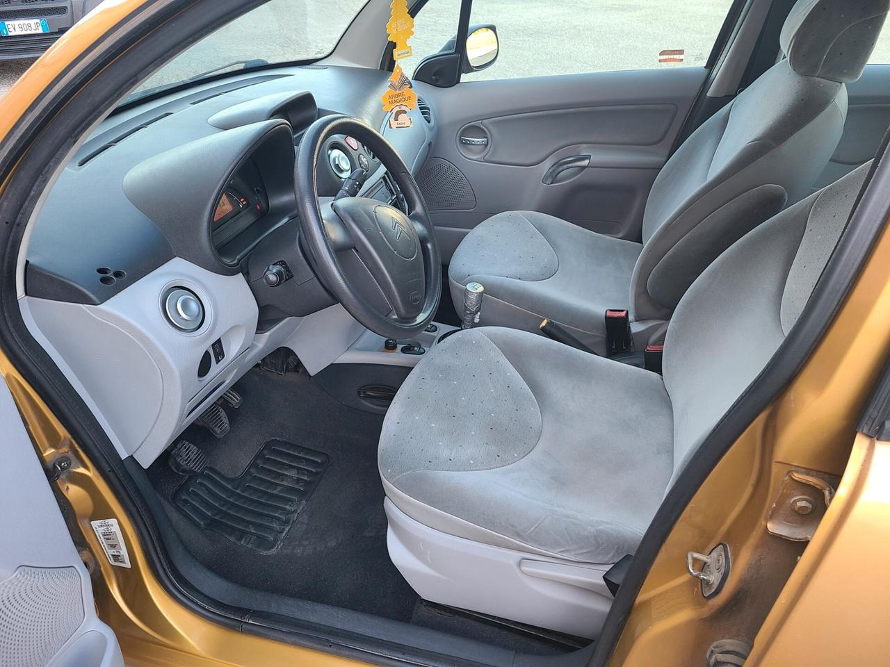 Citroen C3 benzina 1.1 cilindrata 140.000km