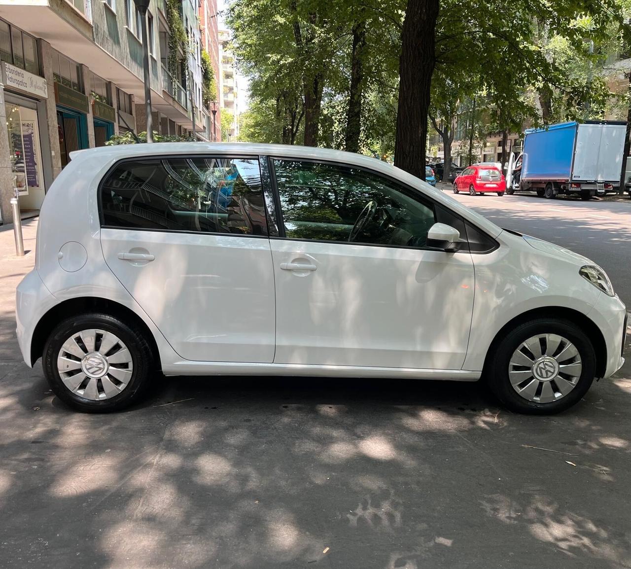 Volkswagen up! 1.0 75 CV 5p. move up!