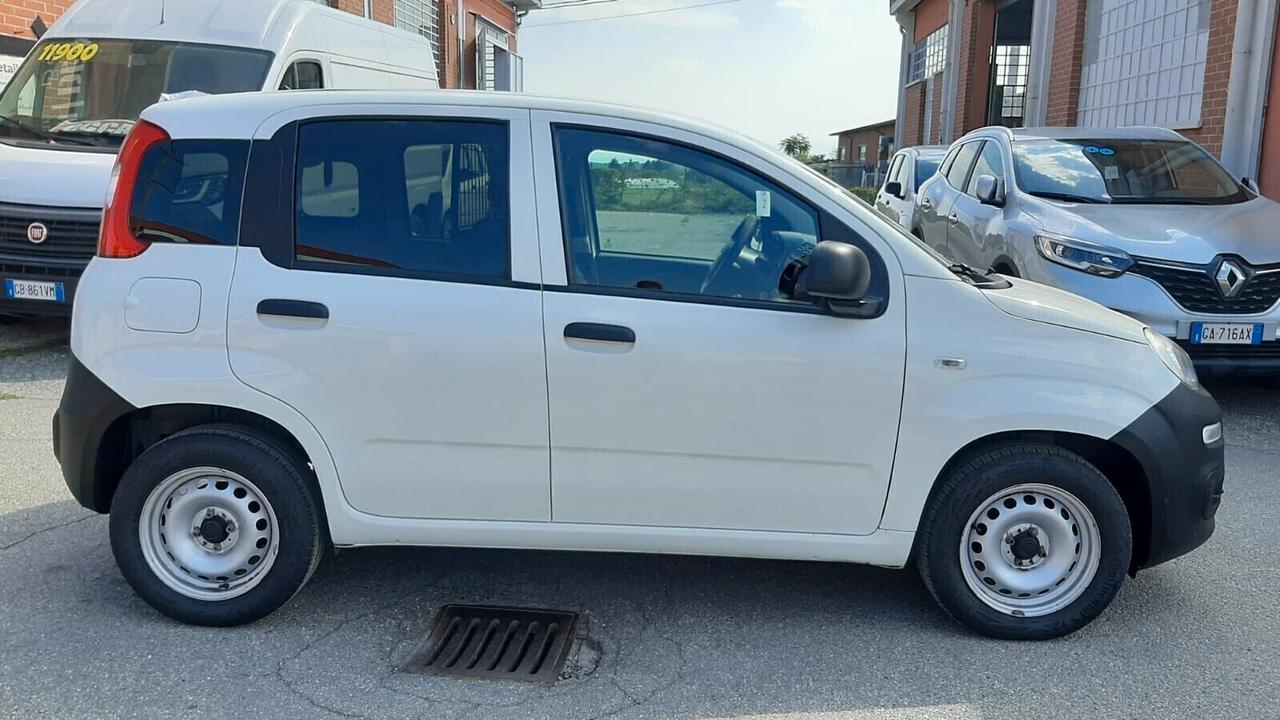 FIAT PANDA VAN 2 POSTI 1.0 GSE S&S HYBRID POP VAN 2 POSTI